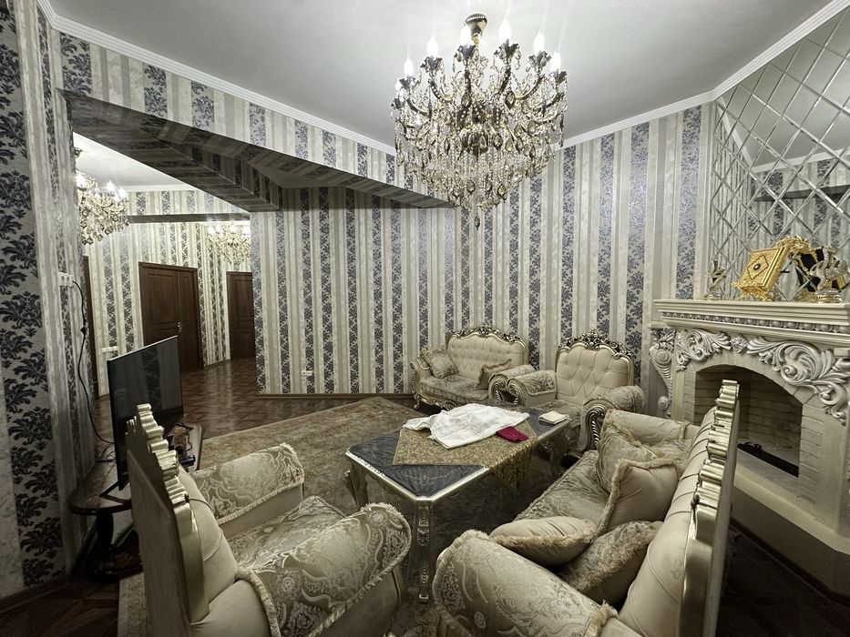 Рублевка:  Евродом ! Возможно обмен на квартиры.