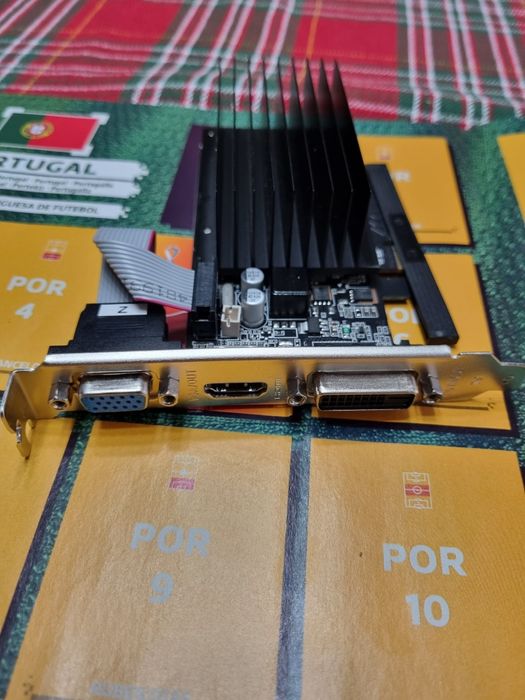 Видео карта 2гб на 6месеца