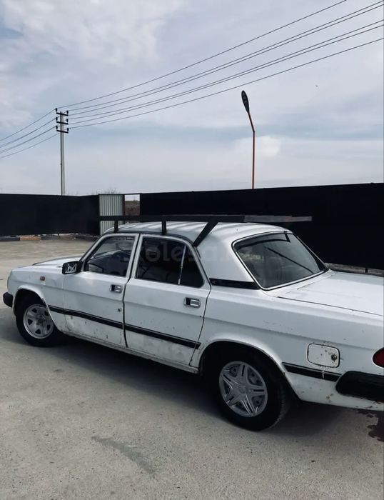 Көріңіздер келіп жаксы машине