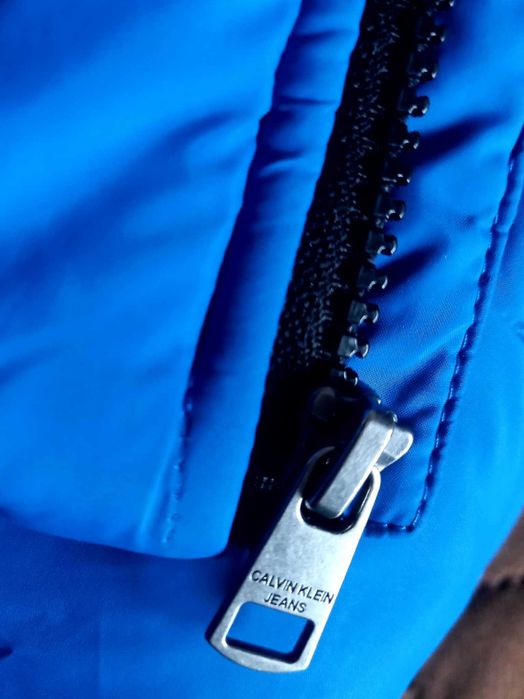 Зимно яке Calvin Klein. Внесено от САЩ