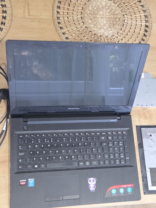 Produs defect laptop
