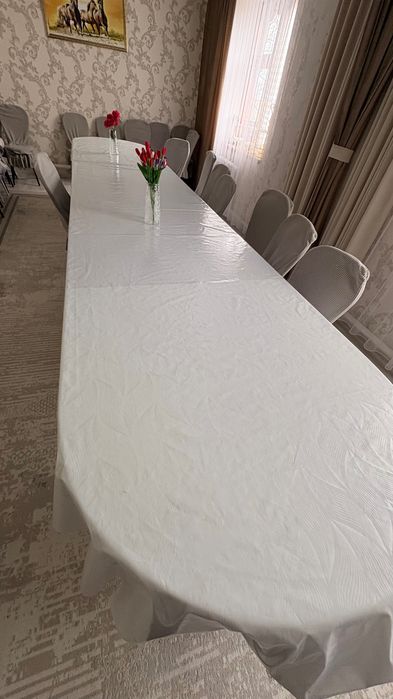 Продам стол 6 метров