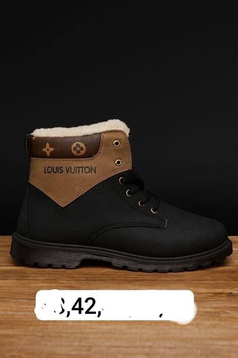 Ghetute si ugg-uri pret redus