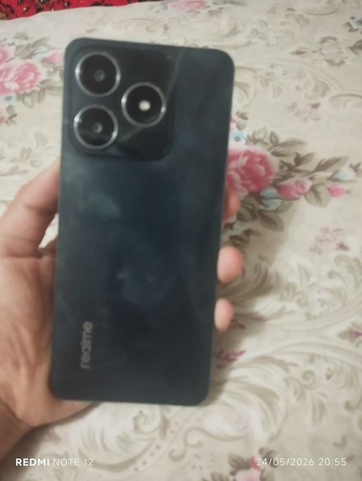 Realmi c61 narxi 500 ming