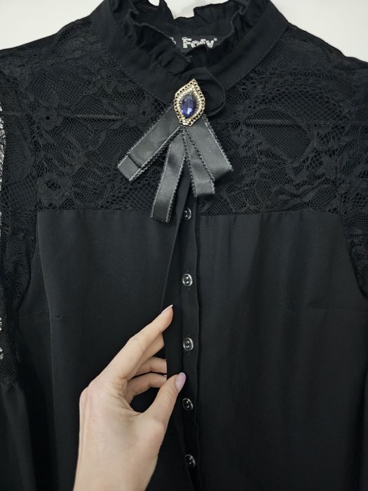 Camasa Fofy eleganta neagra cu dantela