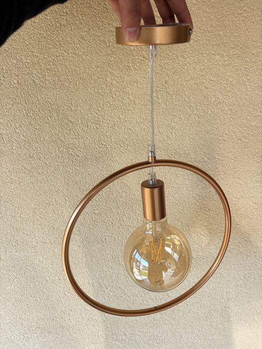 Lampă suspendată modernă cu bec LED inclus