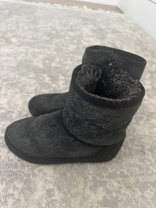 Угги на девочку 32 размер Tiffany