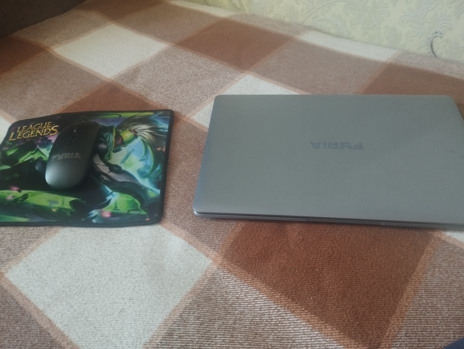продам ноут FYRIA