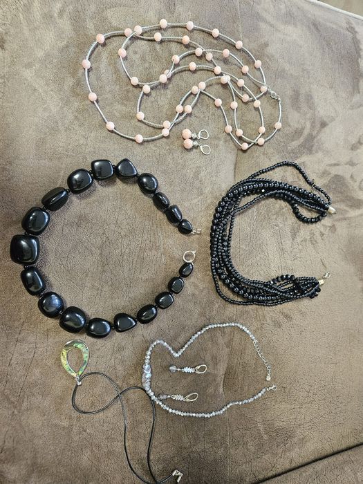 Ръчно изработени бижута