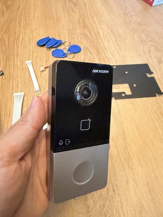 Vand kit videointerfon Hikvision DS-KH6320-WTE