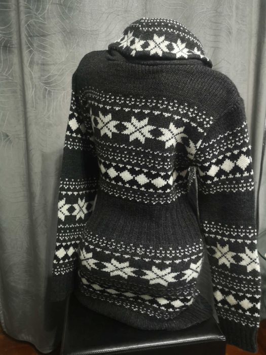 Pulover lung, rochie mini