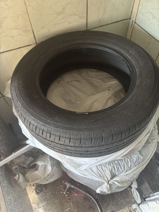 Toyo 215/60/16 новые