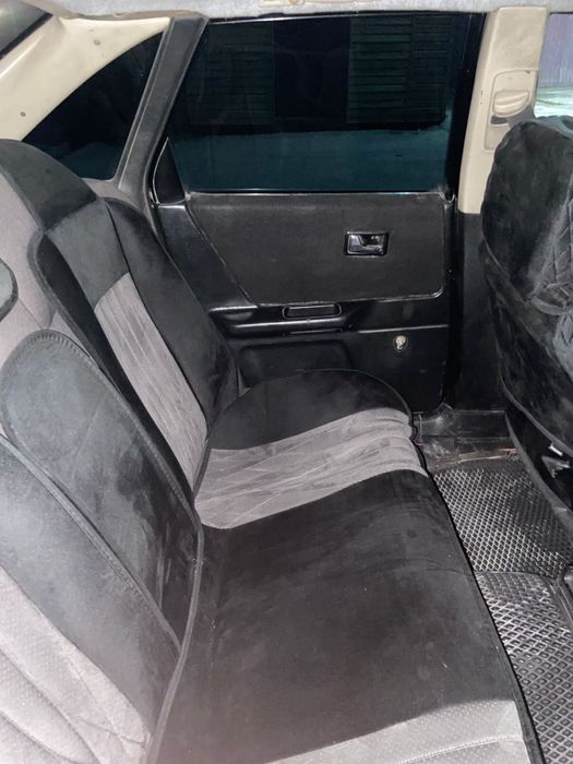 Срочно!! Продам машину audi 80 B3