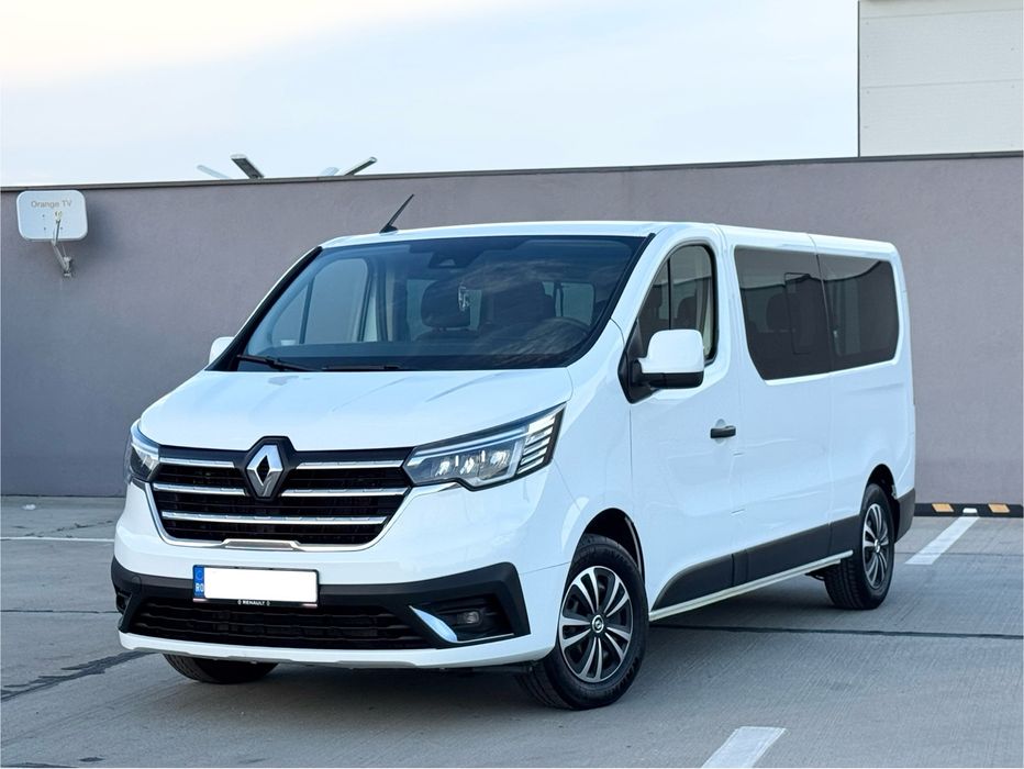 RENAULT Trafic