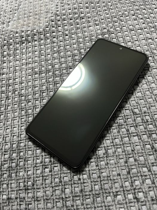 продам телефон xiaomi Redmi Note 10 Pro