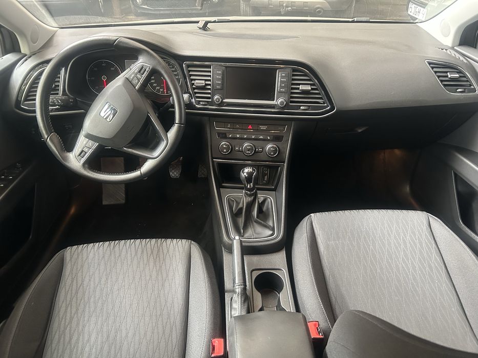 Seat Leon 1.6TDI 2015. Garantie 12luni/ Rate /Cash RAR-ul efectuat