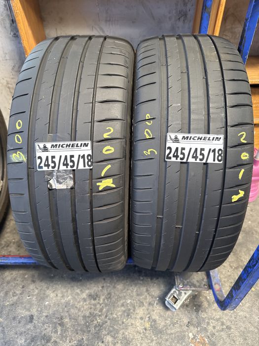 245/45/18 Michelin