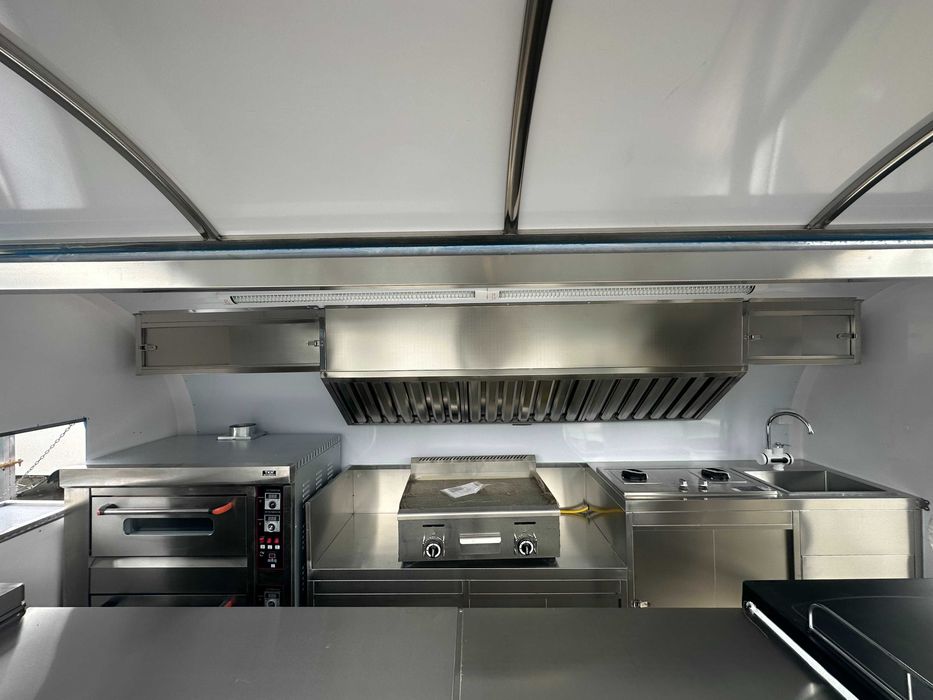 Каравана за бързо хранене- Food truck. 4M