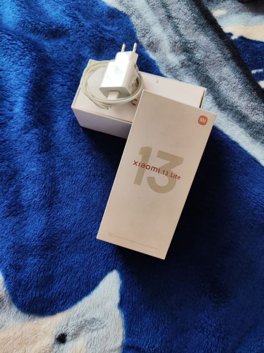 Xiaomi 13 lite 8/256