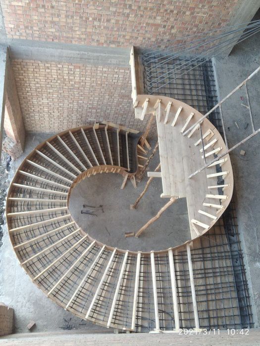 ЗИНА Хизмати 707