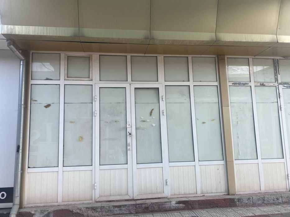 Магазин на вещевом рынке