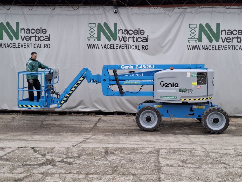 Societate vindem nacela Genie z45/25,16m, 4x4, an 2015,Ore putine 2290