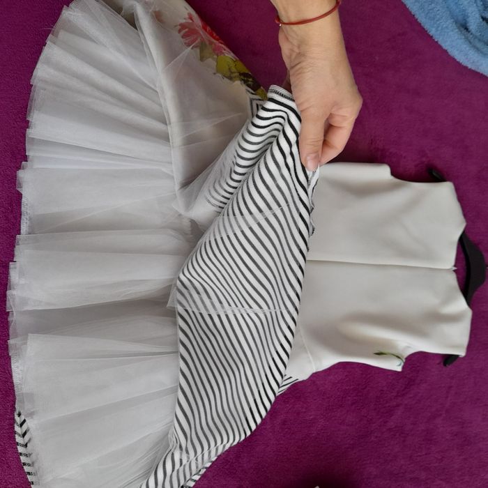 Детска рокля на българска фирма