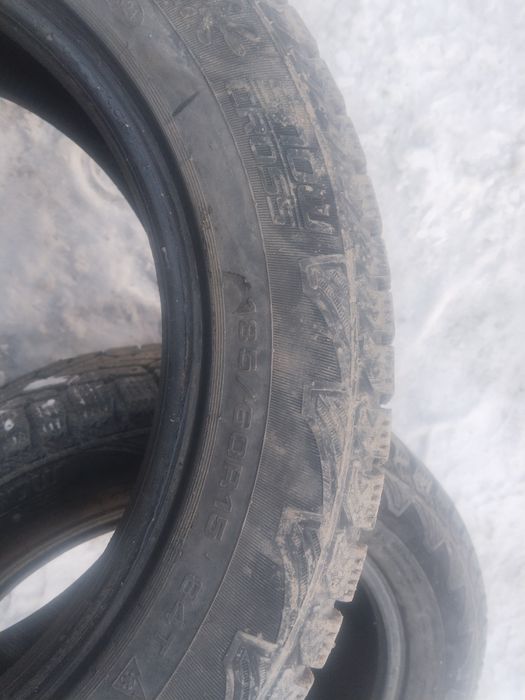 Шины зимние на 15