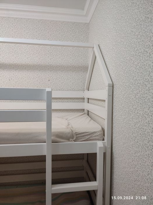 Продается двухъярусная кровать