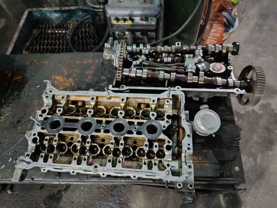 Двигатель по запчестям  Ауди -Фольксваген.