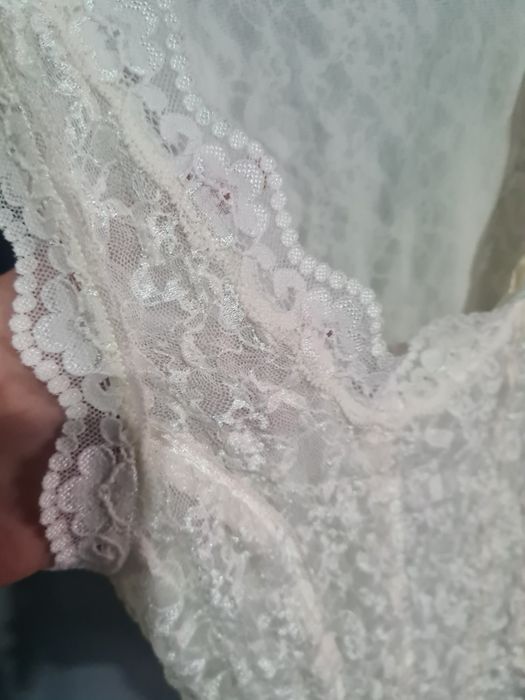 Maieuri elegante dama mar 38/40 la 25 lei bucata de