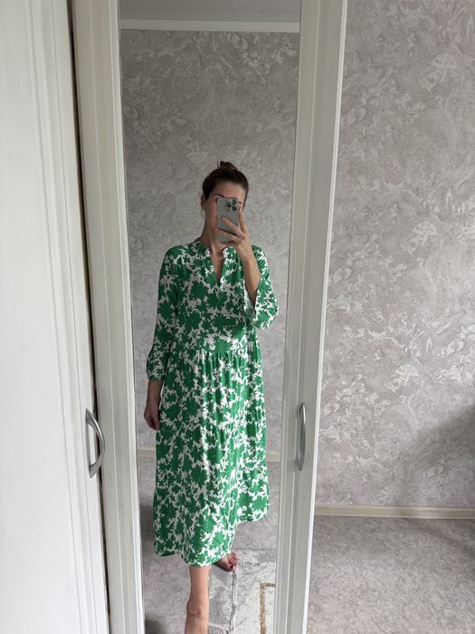 Продам пакет женской одежды