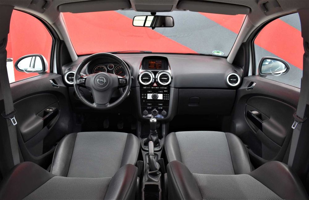 Opel Corsa motor 1.4 benzina an 2012