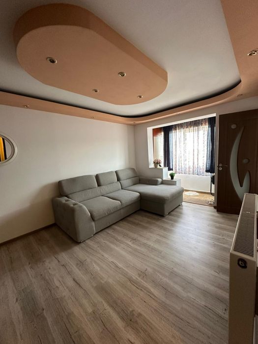 Închiriez garsonieră– Zona Zahana