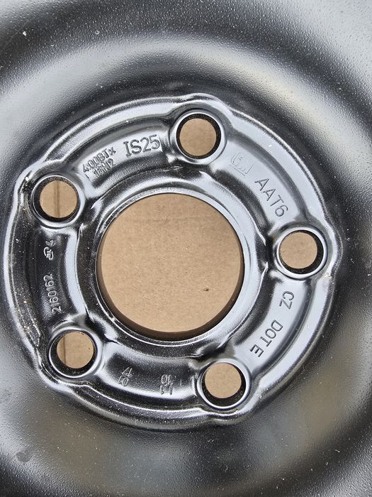 Резервна гума патерица и крик за Opel Astra J / K  / Опел Астра 5×105