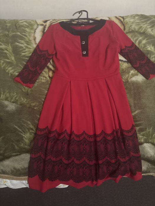 Новое платье этикетка стоит