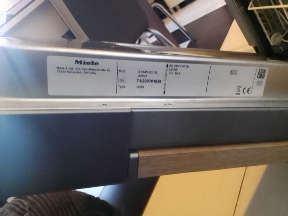 Vând mașină de spălat vase miele profesional