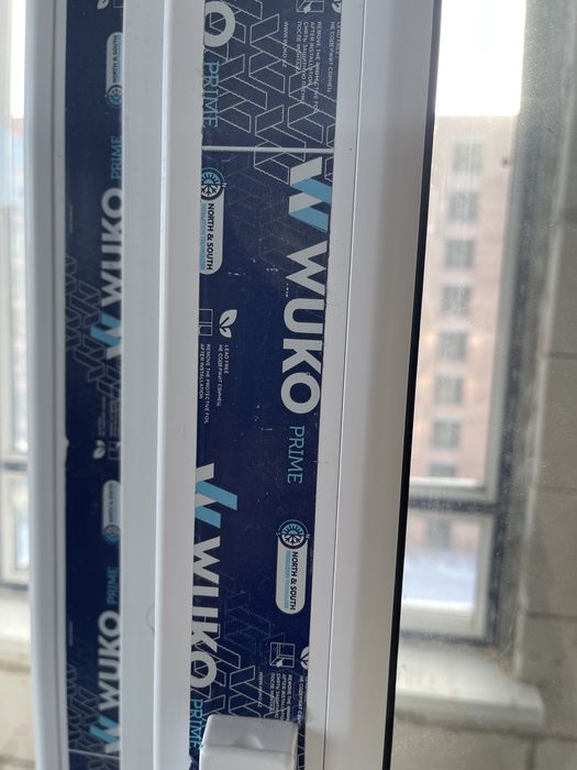 Окно на балкон витраж