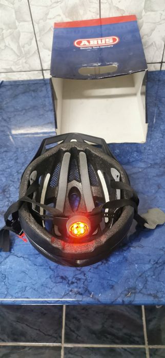 Casca bicicleta Abus