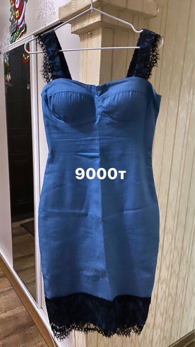 Вечерние платья