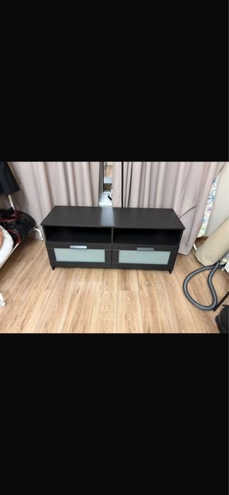 Продам тумба под телевизор IKEA
