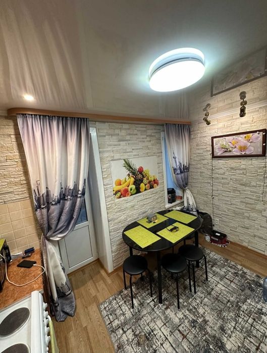 Продам 1ком.квартиру район Гор.парка.