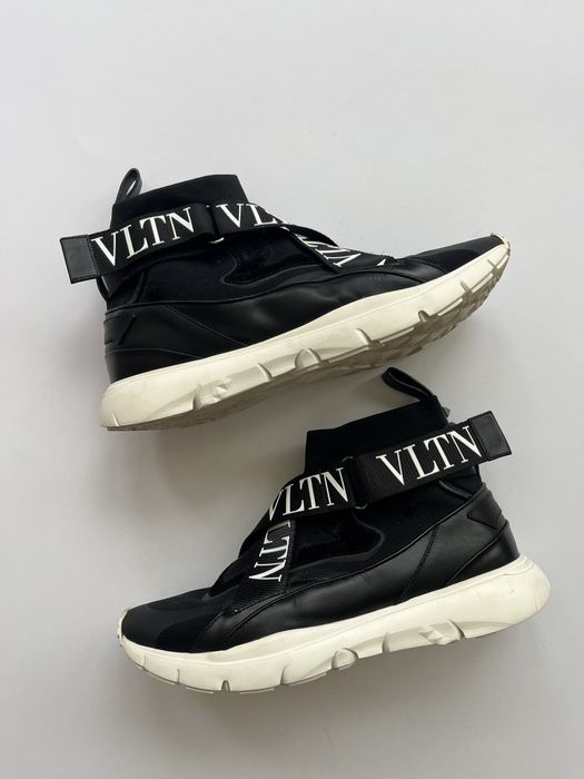 Valentino Garavani - размер 41 Unisex / Оригинал