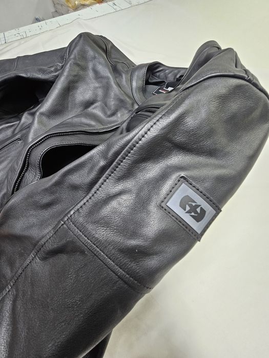 Geacă moto din piele Oxford L nouă
