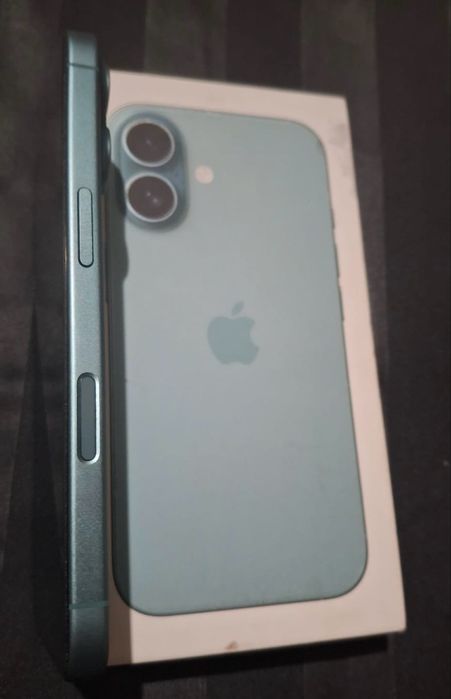 iPhone 16. 128 / 100% akb