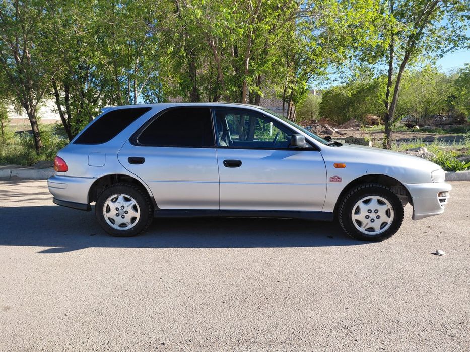 Продам  subaru  impreza