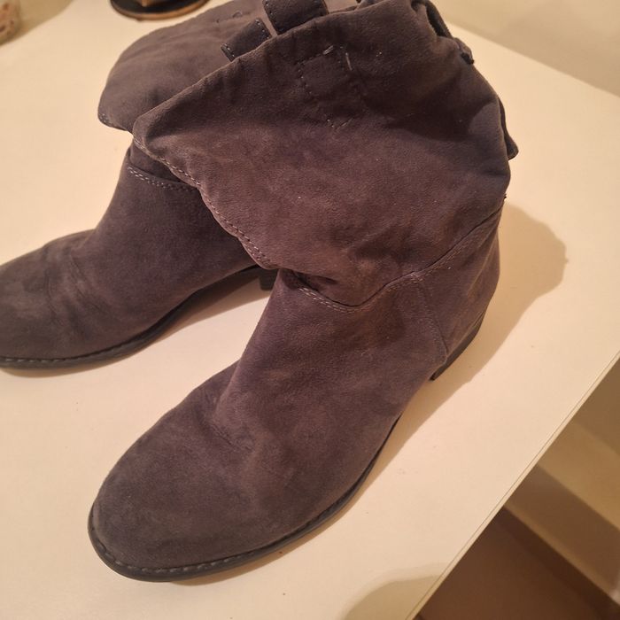 Cizme piele gri frumoase comode