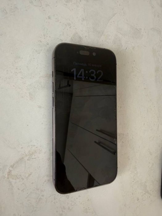 продам Iphone 14 pro