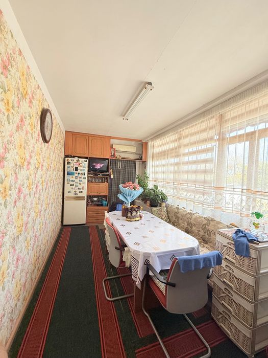 Продам 3 комнатную квартиру бывшее общежитие