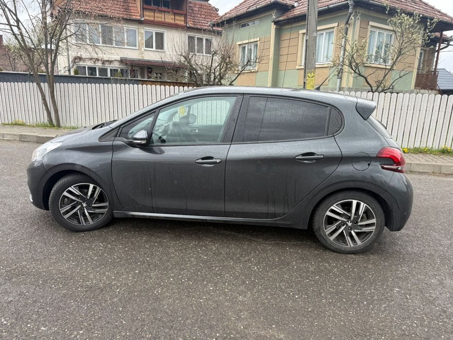 PEUGEOT 208 2015 — imagine 4